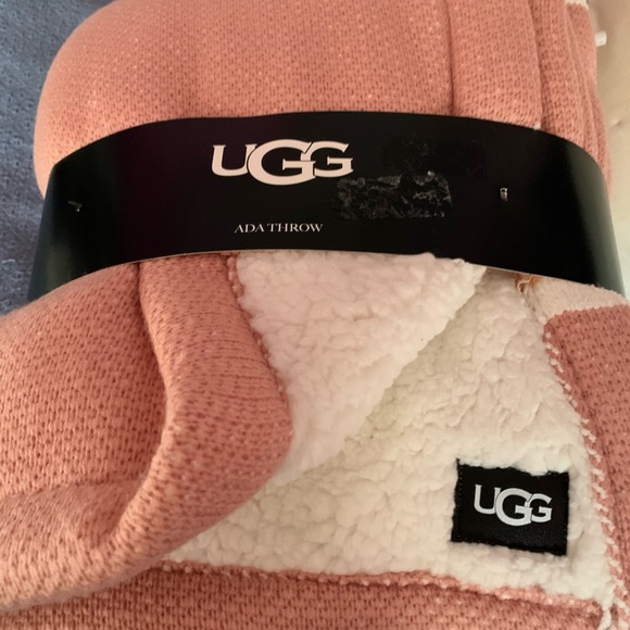 UGG Throw blanket - Picture 2 of 6